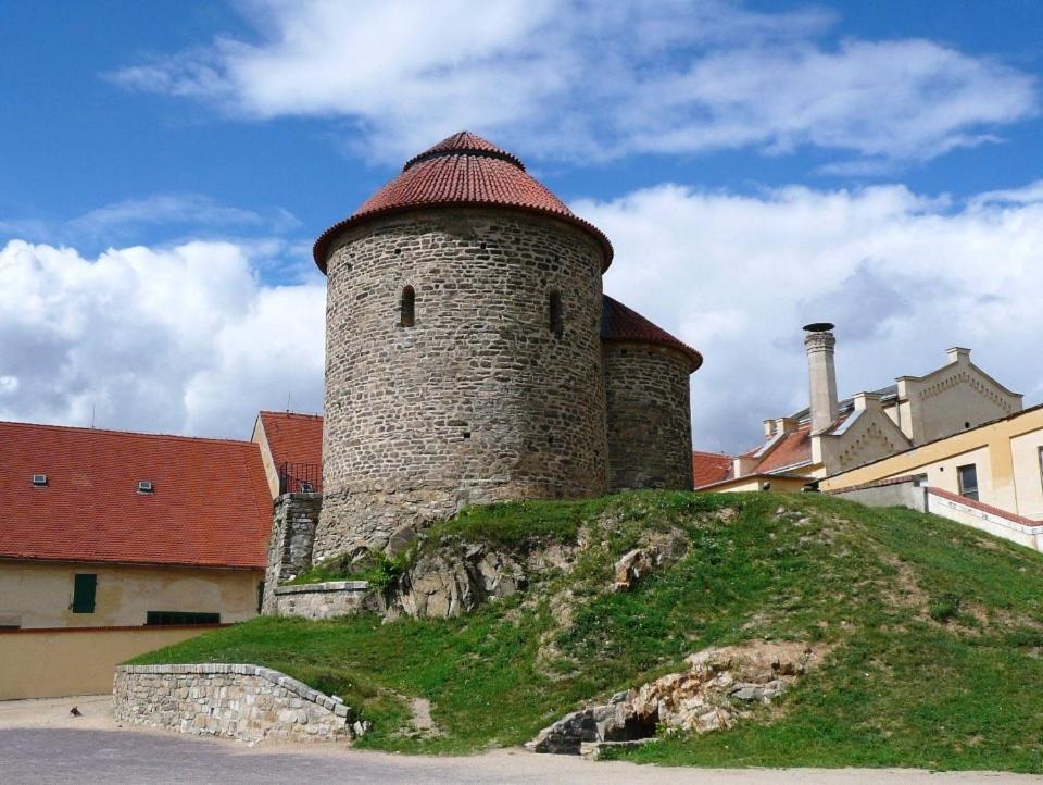 Вилла Wine House Зноймо Экстерьер фото